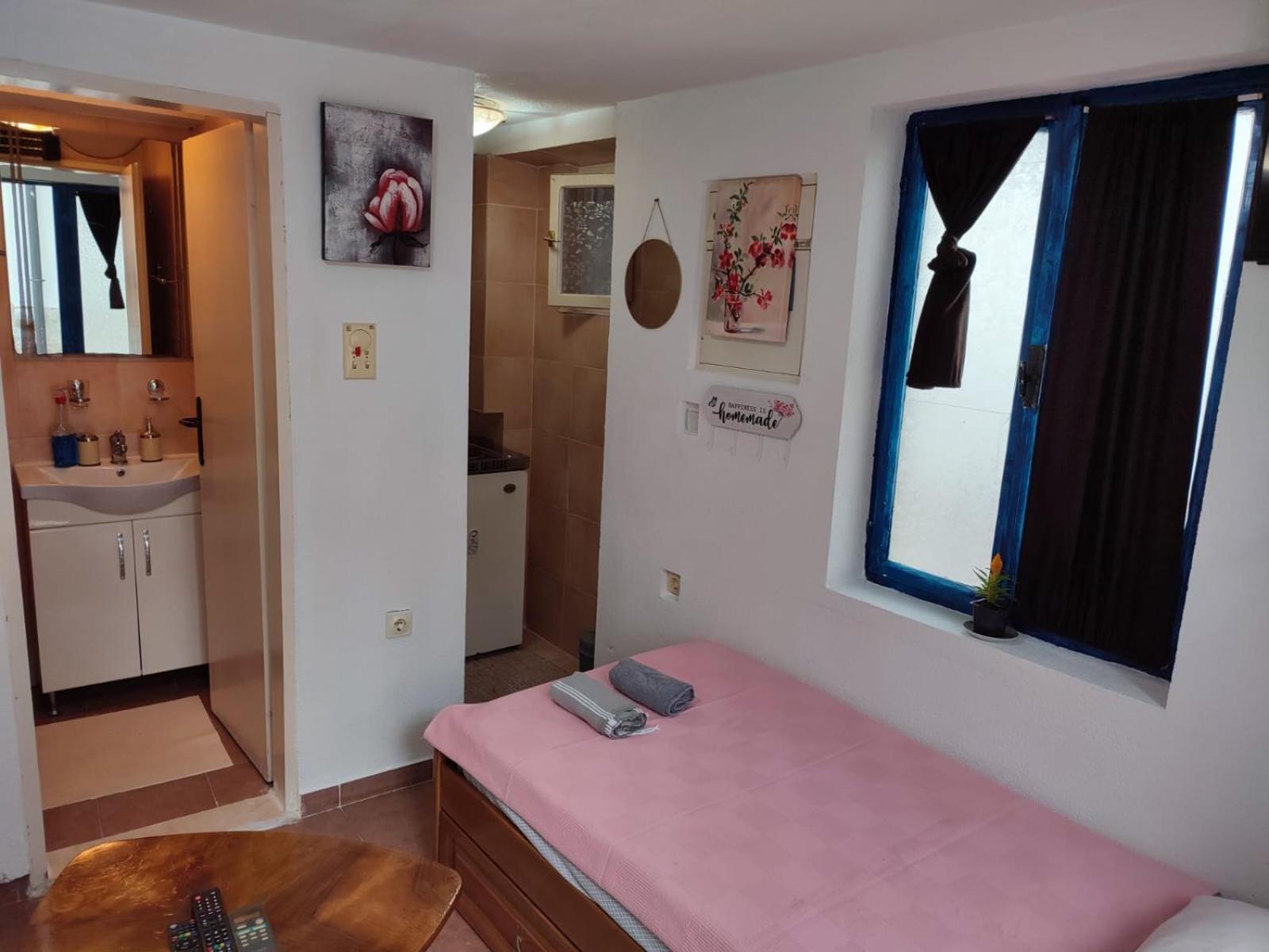Bay Mola Home Kotor Eksteriør bilde